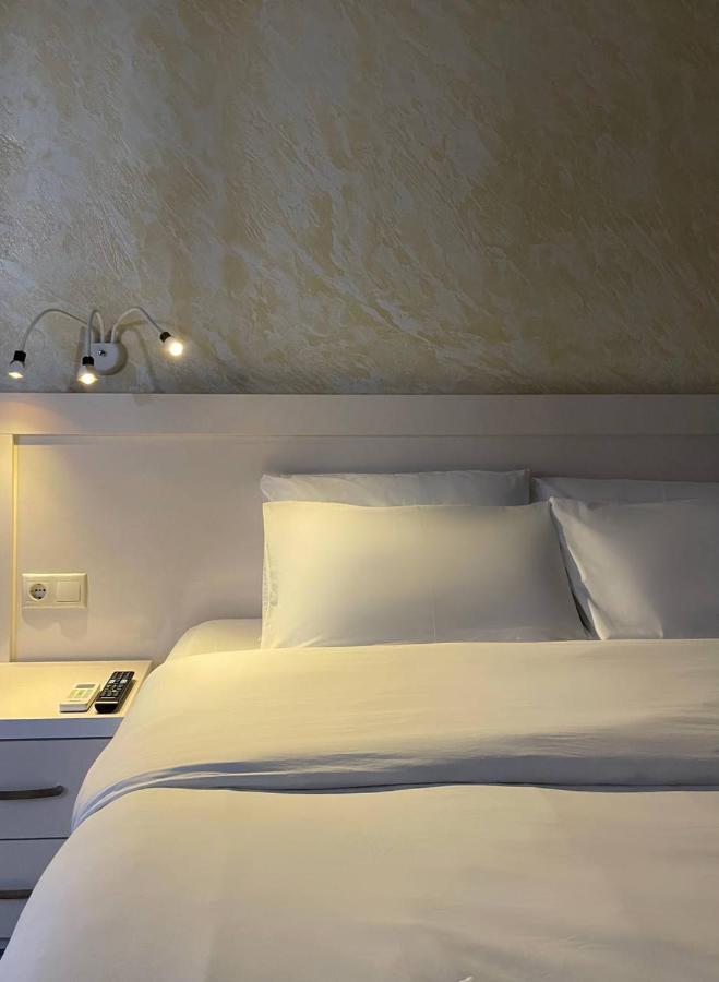 באטומי Hotel Sonata מראה חיצוני תמונה