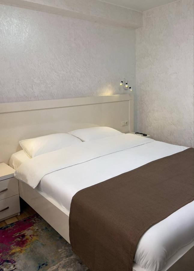 באטומי Hotel Sonata מראה חיצוני תמונה