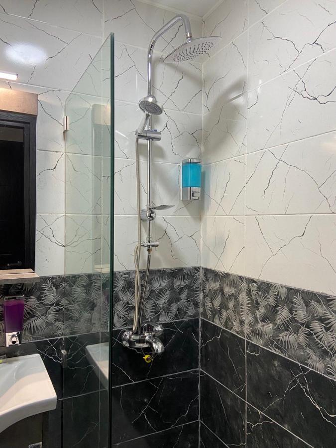באטומי Hotel Sonata מראה חיצוני תמונה