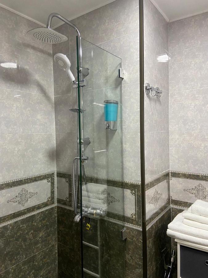 באטומי Hotel Sonata מראה חיצוני תמונה