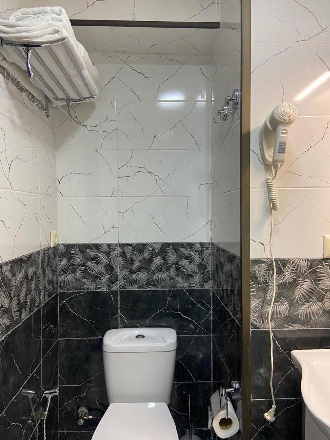 באטומי Hotel Sonata מראה חיצוני תמונה