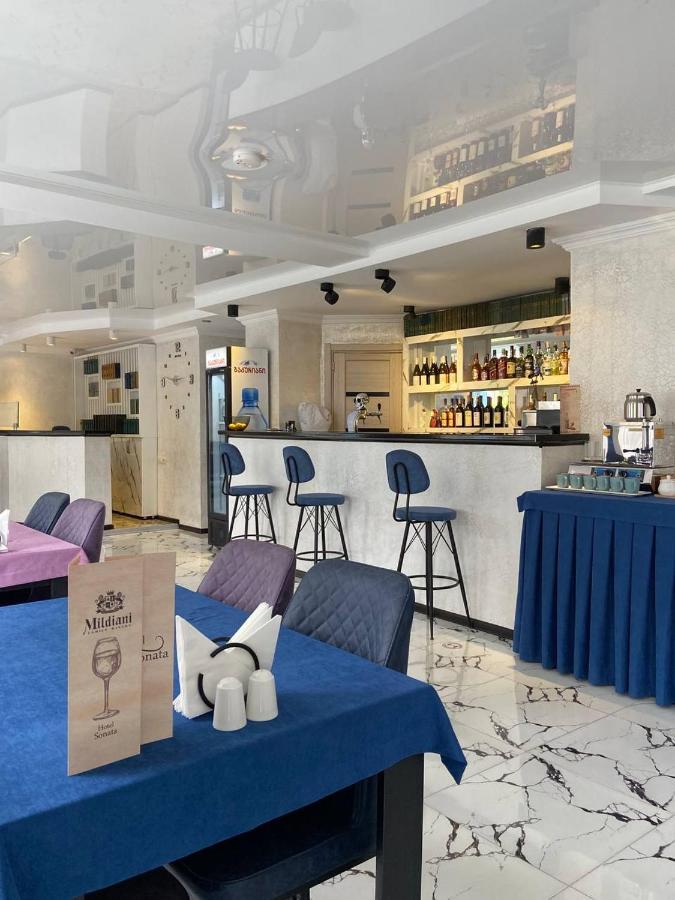 באטומי Hotel Sonata מראה חיצוני תמונה
